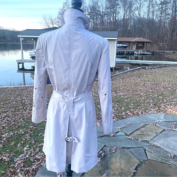 STELLA McCARTNEY🔸Fabulous Lite cream color Trench Coat🔸WOW DETAILS🔸STUNNING ! - Picture 13 of 17